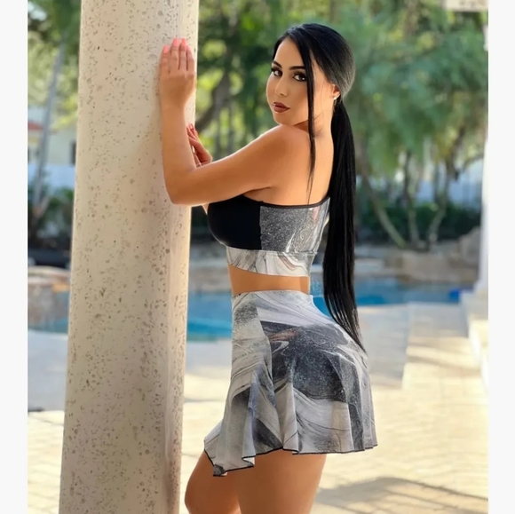Dresses & Skirts - SKIRT AND TOP SET
